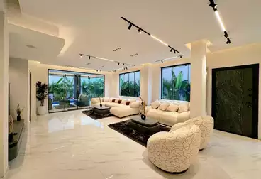 Apartments For sale - 5 rooms - floor 1