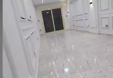 undefined undefined - 3 غرف - بالدور 8