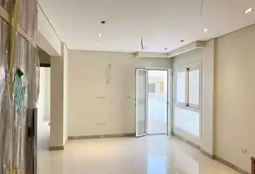 Apartments For sale - 2 rooms - floor 2