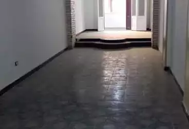 undefined undefined - 2 rooms - floor 5