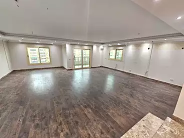 Corporate Branch For rent - 4 rooms - floor 5