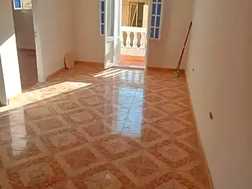 Apartments For sale - 2 rooms - floor 5