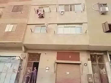 Building For sale - 3 rooms