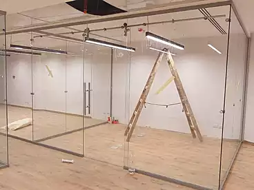 Offices For rent - 3 rooms - floor 1