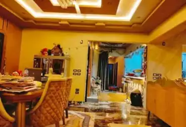 Apartments For sale - 3 rooms - floor 5