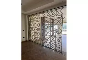 توين هاوس للإيجار - 5 غرف