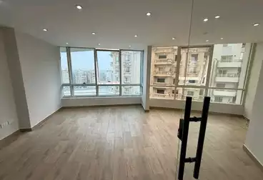 مقر إداري للإيجار - 5 غرف - بالدور 2