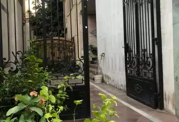 شقق للبيع - 4 غرف - بالدور 10