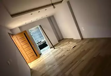 عقارات للبيع - 4 غرف