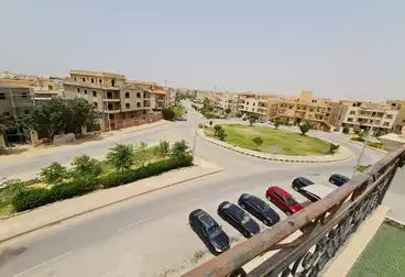 Serviced Apartments For rent - 3 rooms - floor 3