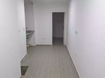Apartments For sale - 5 rooms - floor 2