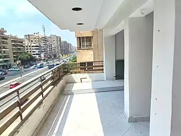 Apartments For sale - 2 rooms - floor 3