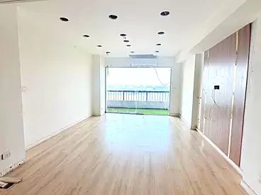 Administrative For rent - 8 rooms - floor 8