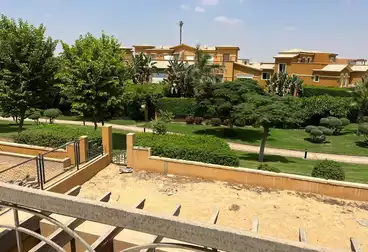 فيلا منفصلة للبيع - 5 غرف