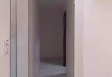 عقارات للبيع - 3 غرف - بالدور 1