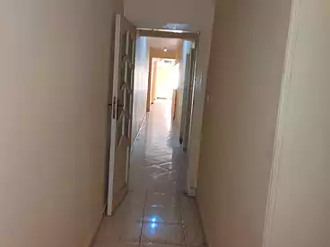 عقارات للإيجار - 2 غرف - بالدور 3