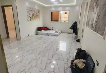 Apartments For sale - 2 rooms - floor 10