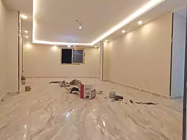 Apartments For sale - 3 rooms - floor 9