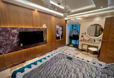 شقق للبيع - 3 غرف - بالدور 8