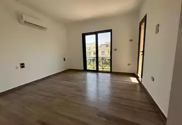 Town House For rent - 4 rooms