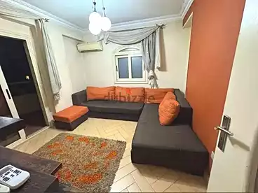 Furnished Apartment For sale - 3 rooms - floor 7