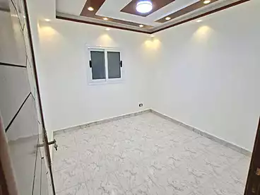 عقارات للبيع - 3 غرف - بالدور 2