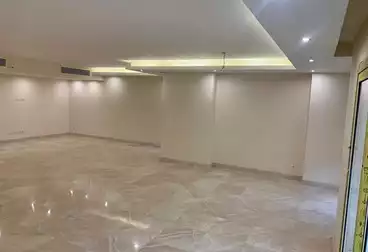 مقر إداري للإيجار - 3 غرف - بالدور 9