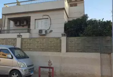 عقارات للبيع - 5 غرف