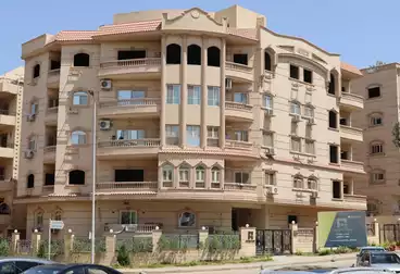 عقارات للبيع - 3 غرف - بالدور 5