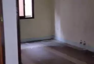 شقق للإيجار - 3 غرف - بالدور 4