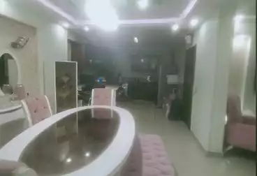 عقارات للبيع - 4 غرف - بالدور 5