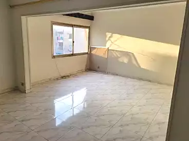Apartments For rent - 2 rooms - floor 5