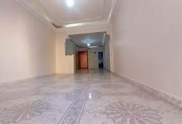 شقق للبيع - 2 غرف - بالدور 8