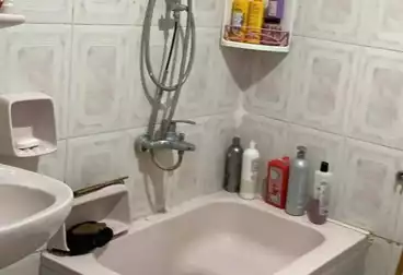 شقق للبيع - 2 غرف - بالدور 5