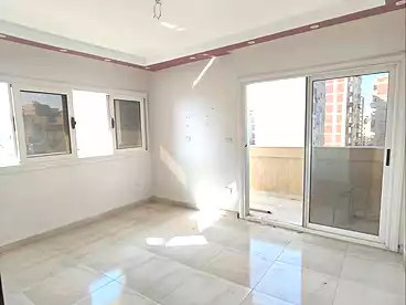 شقق للبيع - 3 غرف - بالدور 6