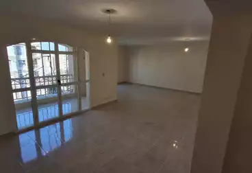 شقق للبيع - 3 غرف - بالدور 5