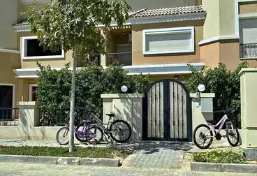 فلل للبيع - 5 غرف