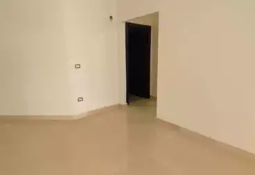 Apartments For sale - 4 rooms - floor 4