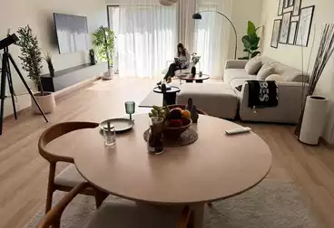 شقق للإيجار - 2 غرف - بالدور 2