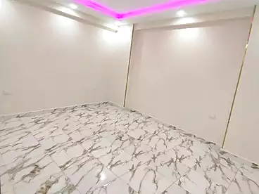 شقق للبيع - 3 غرف - بالدور 2