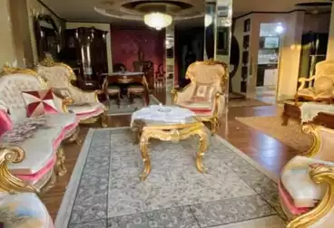 روف للبيع - 3 غرف - بالدور 8