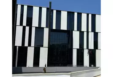 مساحة مكتبية للإيجار - بالدور 4