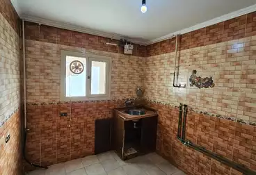 شقق للبيع - 3 غرف - بالدور 2