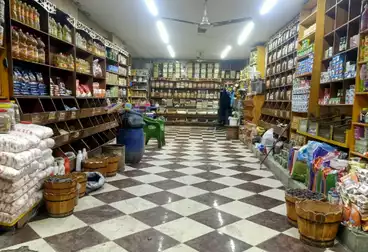 محلات للبيع - بالدور 0