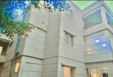 Villas For sale - 4 rooms