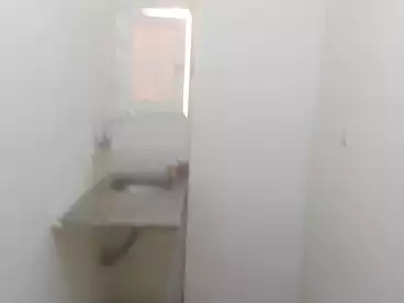 عقارات للإيجار - 2 غرف - بالدور 2