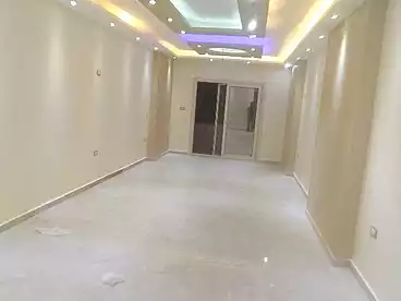 شقق للإيجار - 3 غرف - بالدور 1
