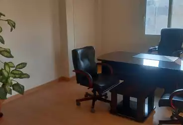 Administrative For rent - 5 rooms - floor 5
