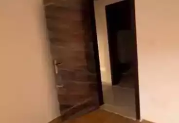 عقارات للبيع - 3 غرف - بالدور 1