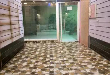 تجاري للإيجار - بالدور 0